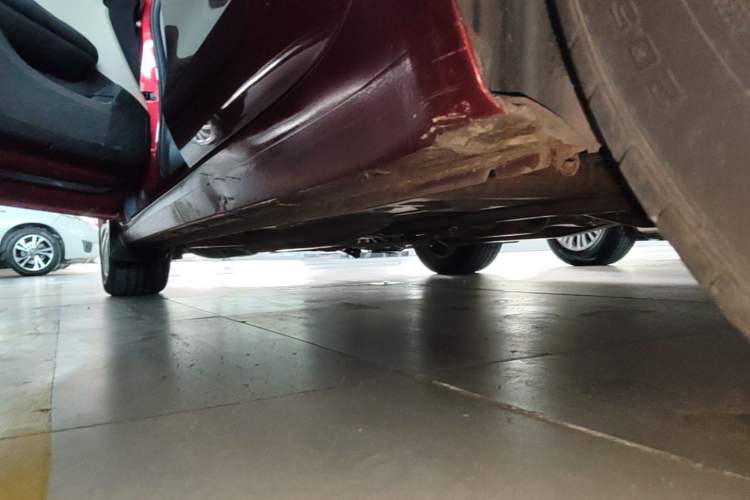 Used Buick GT 2019 15T Dual-Clutch Connected Elite Model China VI Left Side Sill