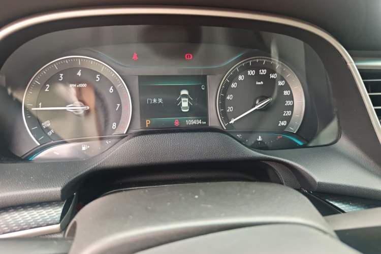 Used Buick GT 2019 18T Automatic Connected Elite Model China VI Standard Odometer Close Up