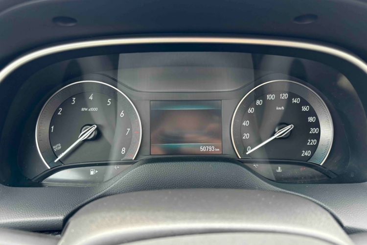 Used Buick GT 2019 18T Automatic Connected Elite Model China VI Standard Odometer Close Up