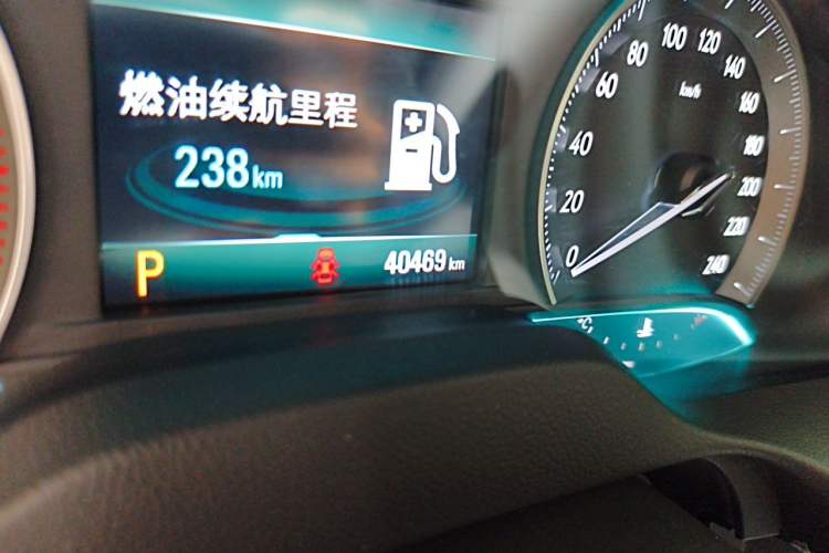 Used Buick GT 2019 18T Automatic Connected Elite Model China VI Standard Odometer Close Up