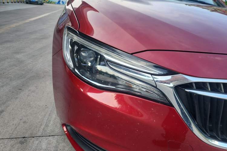 Used Buick GT 2019 18T Automatic Connected Elite Model China VI Standard Right Front Headlight