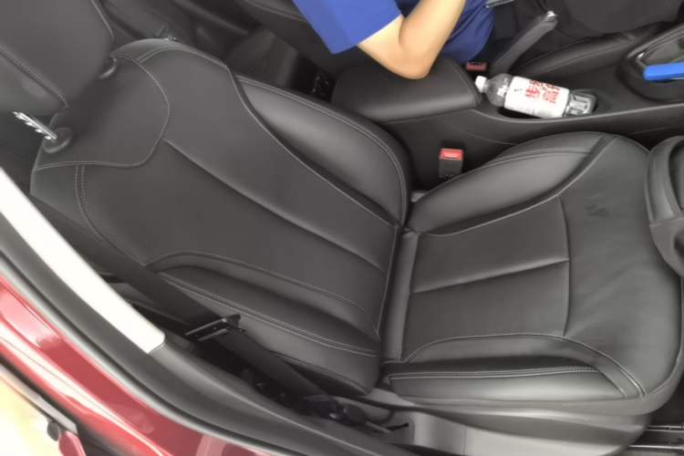 Used Buick GT 2019 18T Automatic Connected Elite Model China VI Standard Right Front Seat