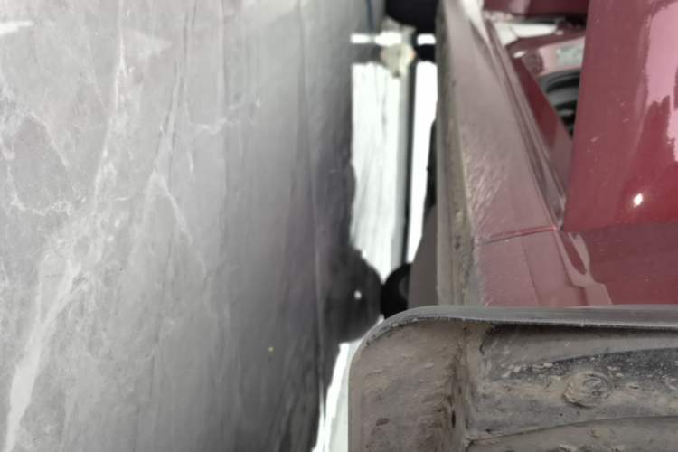 Used Buick GT 2019 18T Automatic Connected Elite Model China VI Standard Right Side Sill