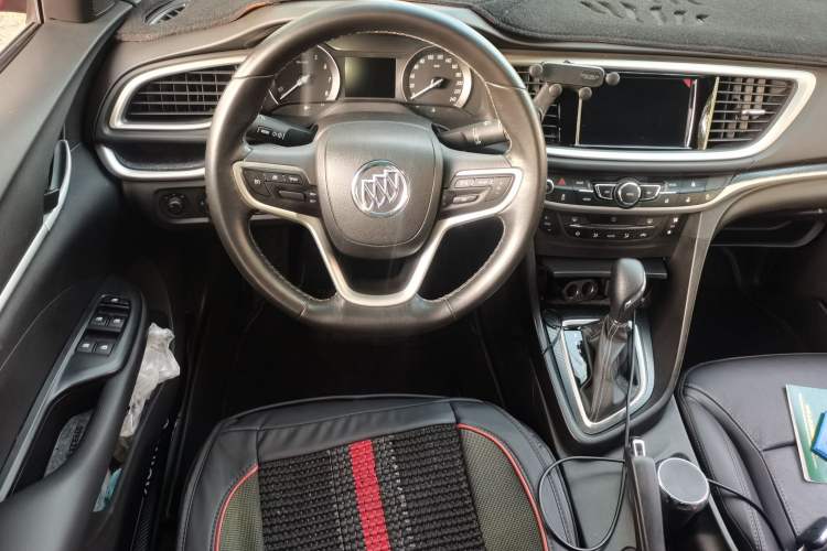 Used Buick GT 2019 18T Automatic Connected Elite Model China VI Standard Steering Wheel