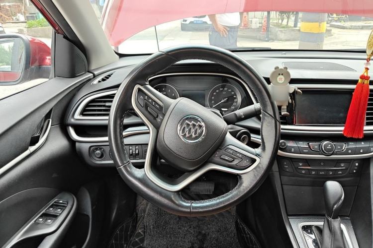 Used Buick GT 2019 18T Automatic Connected Elite Model China VI Standard Steering Wheel