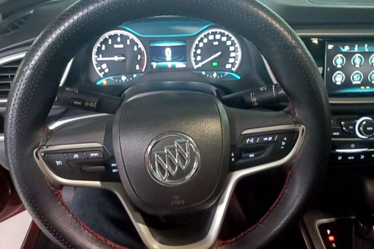 Used Buick GT 2019 18T Automatic Connected Elite Model China V Standard Steering Wheel