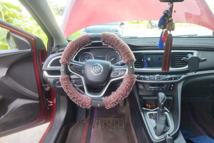 Used Buick GT 2019 18T Automatic Connected Elite Model China VI Standard Steering Wheel