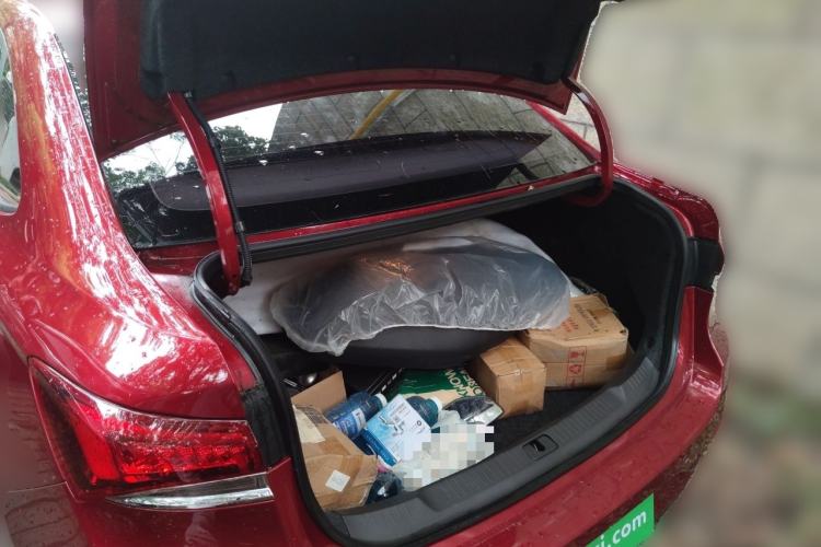 Used Buick GT 2019 15T Dual-Clutch Connected Elite Model China VI Trunk