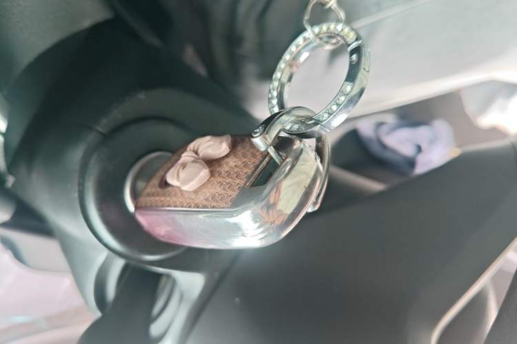 Used Buick GT 2019 18T Automatic Connected Elite Model China VI Standard Vehicle Key