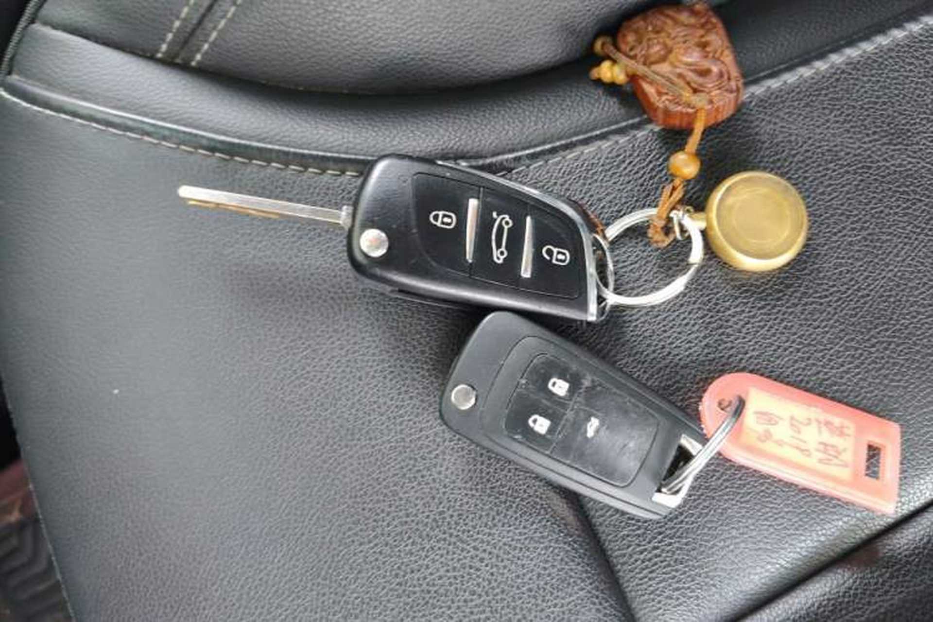 Used Buick GT 2019 18T Automatic Connected Elite Model China VI Standard Vehicle Key