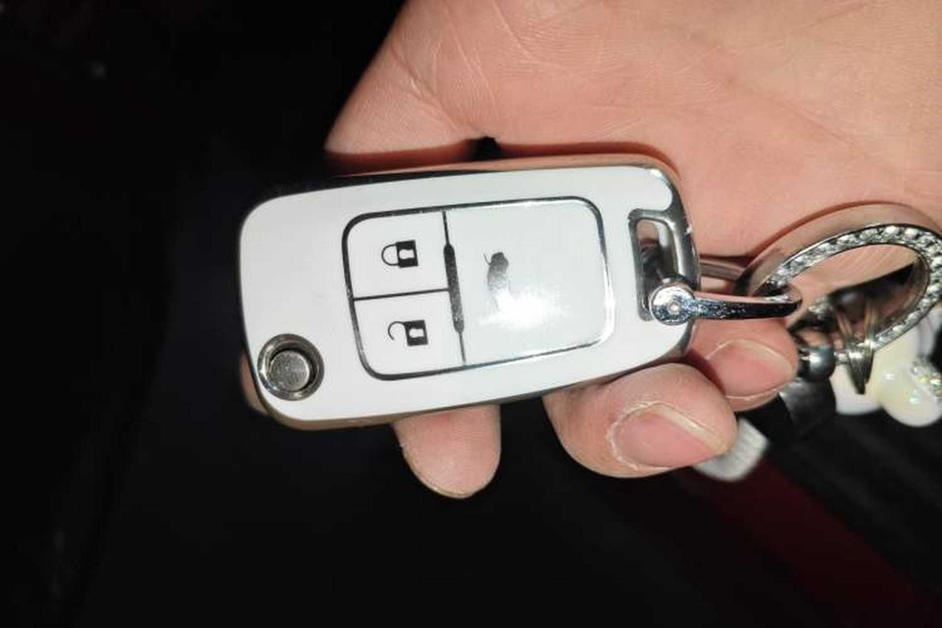 Used Buick GT 2019 18T Automatic Connected Elite Model China VI Standard Vehicle Key