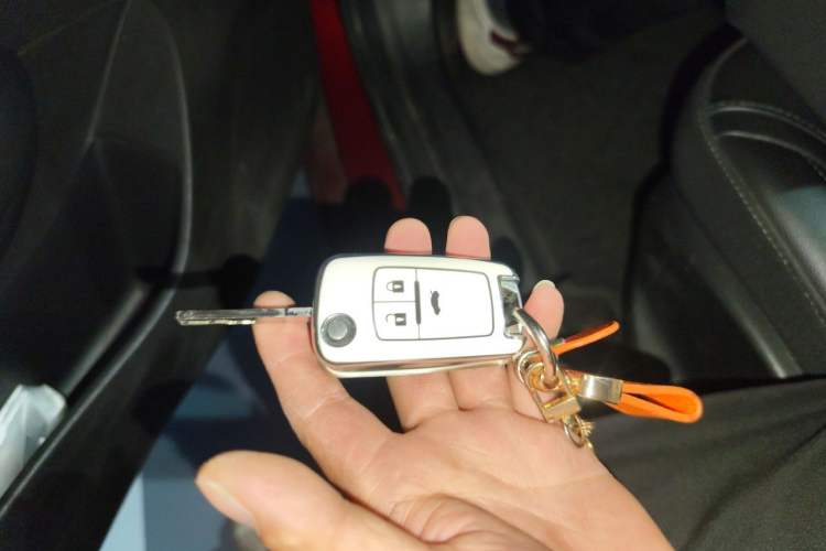 Used Buick GT 2019 18T Automatic Connected Elite Model China VI Standard Vehicle Key