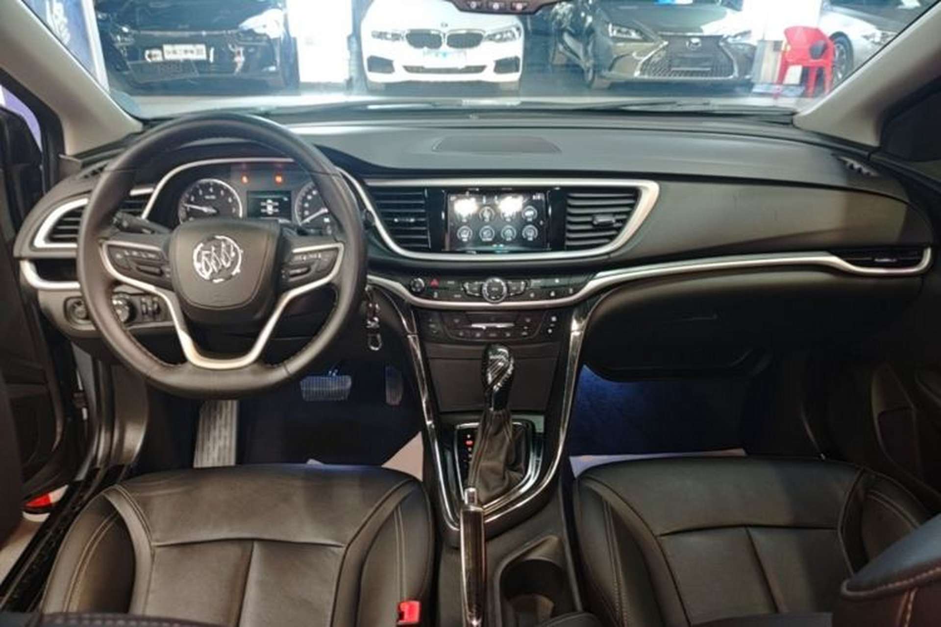 Used Buick GT 2019 18T Automatic Connected Elite Model China VI Standard Center Console