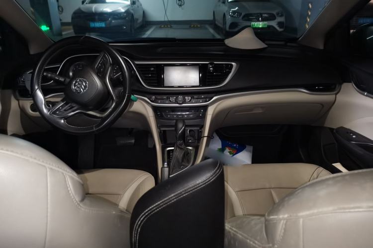Used Buick GT 2019 15T Dual-Clutch Connected Elite Version China V Standard Center Console
