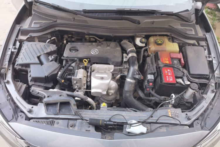 Used Buick GT 2019 18T Automatic Connected Elite Model China VI Standard Engine Bay