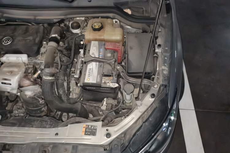Used Buick GT 2019 15T Dual-Clutch Connected Elite Version China V Standard Engine Bay Left