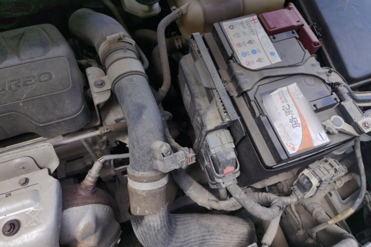 Used Buick GT 2019 18T Automatic Connected Elite Model China VI Standard Engine Bay Left