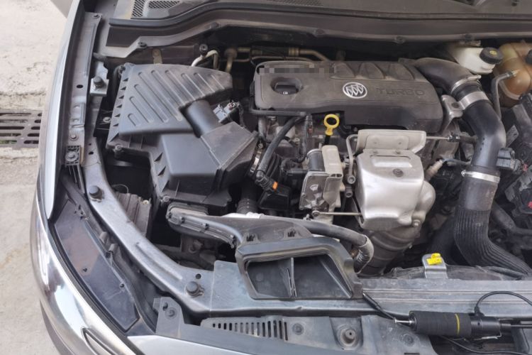 Used Buick GT 2019 18T Automatic Connected Elite Model China VI Standard Engine Bay Right