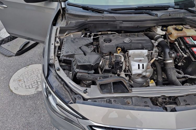 Used Buick GT 2019 18T Automatic Connected Elite Model China V Standard Engine Bay Right