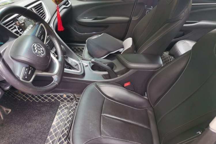 Used Buick GT 2019 18T Automatic Connected Elite Model China VI Standard Left Front Seat