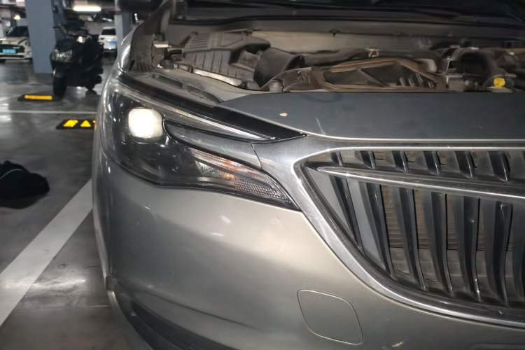 Used Buick GT 2019 15T Dual-Clutch Connected Elite Version China V Standard Right Front Headlight