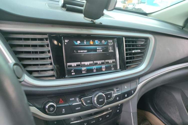 Used Buick GT 2019 18T Automatic Connected Elite Model China VI Standard Audio And AC Panel