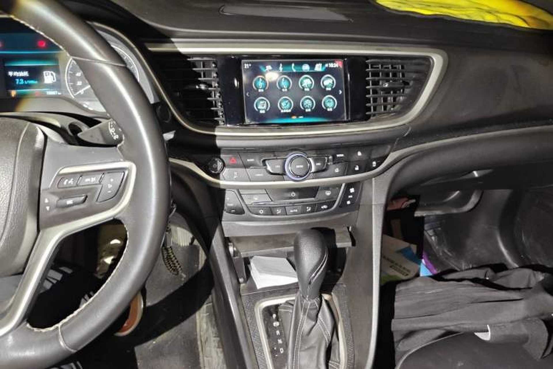 Used Buick GT 2019 18T Automatic Connected Elite Model China VI Standard Audio And AC Panel