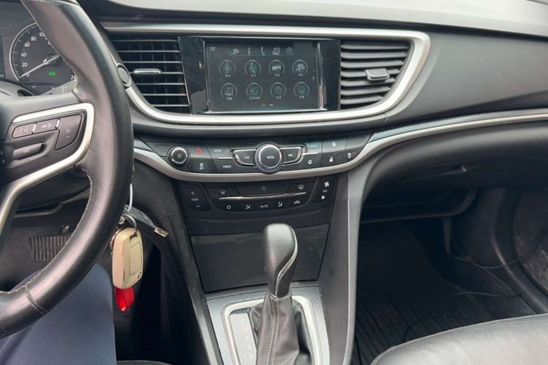 Used Buick GT 2019 18T Automatic Connected Elite Model China V Standard Audio And AC Panel