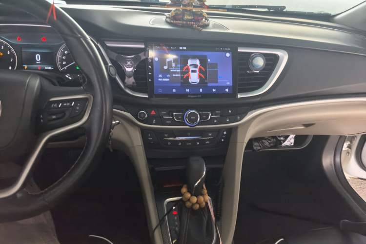 Used Buick GT 2019 15T Dual-Clutch Connected Elite Model China VI Audio And AC Panel