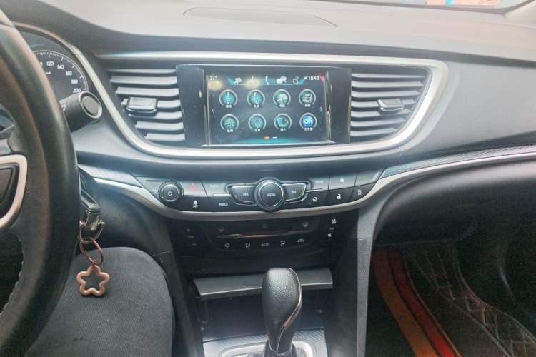 Used Buick GT 2019 18T Automatic Connected Elite Model China VI Standard Audio And AC Panel