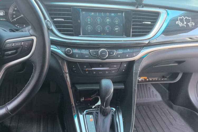 Used Buick GT 2019 18T Automatic Connected Flagship Version China VI Standard Audio And AC Panel