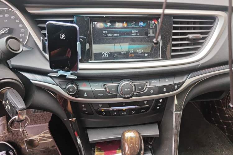 Used Buick GT 2019 18T Automatic Connected Elite Model China V Standard Audio And AC Panel