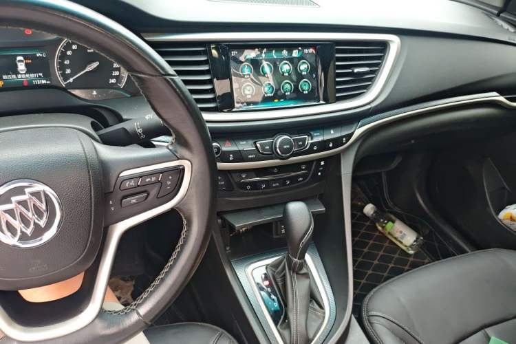 Used Buick GT 2019 18T Automatic Connected Elite Model China VI Standard Audio And AC Panel