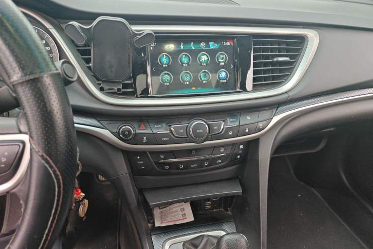 Used Buick GT 2019 18T Automatic Connected Elite Model China VI Standard Audio And AC Panel