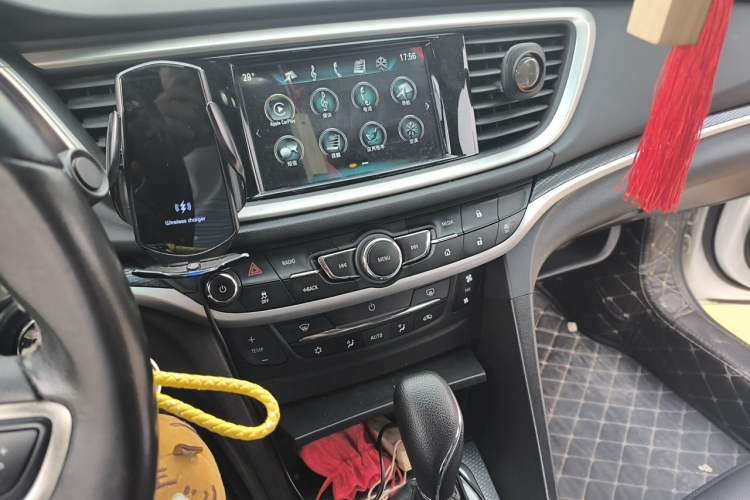 Used Buick GT 2019 18T Automatic Connected Elite Model China VI Standard Audio And AC Panel