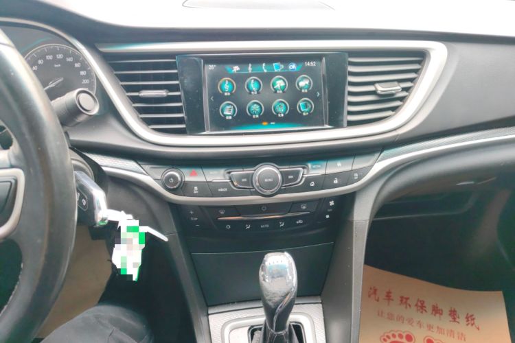 Used Buick GT 2019 18T Automatic Connected Elite Model China VI Standard Audio And AC Panel