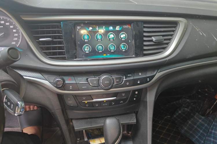 Used Buick GT 2019 18T Automatic Connected Elite Model China VI Standard Audio And AC Panel