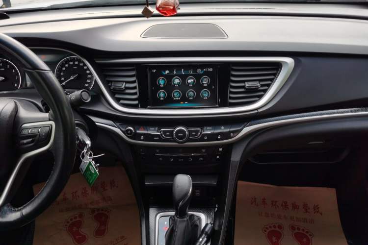 Used Buick GT 2019 18T Automatic Connected Elite Model China VI Standard Audio And AC Panel