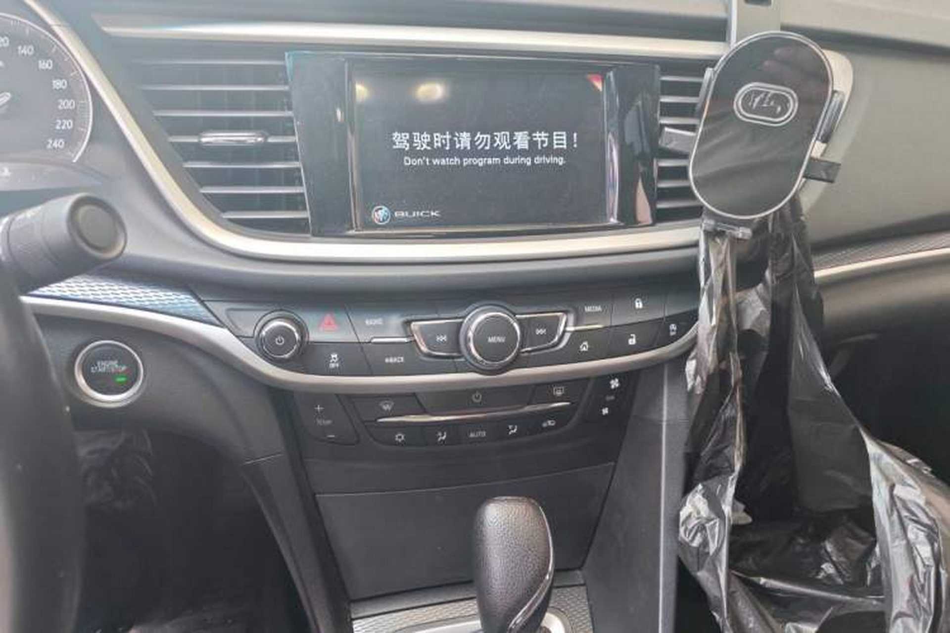 Used Buick GT 2019 18T Automatic Connected Elite Model China V Standard Audio And AC Panel