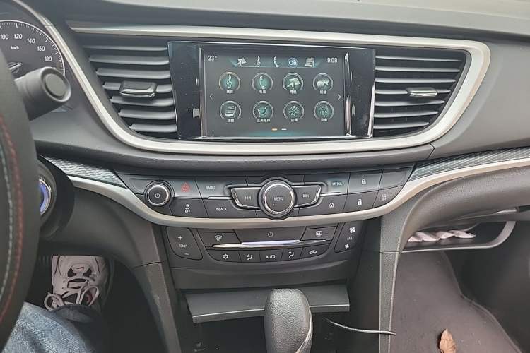 Used Buick GT 2019 18T Automatic Connected Elite Model China VI Standard Audio And AC Panel