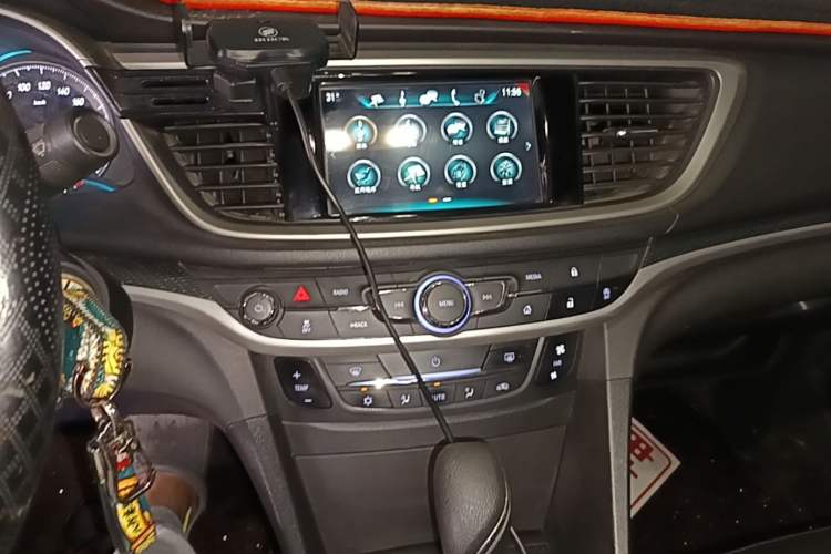 Used Buick GT 2019 18T Automatic Connected Elite Model China VI Standard Audio And AC Panel