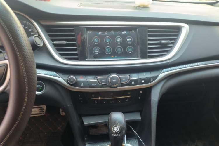 Used Buick GT 2019 18T Automatic Connected Flagship Version China VI Standard Audio And AC Panel