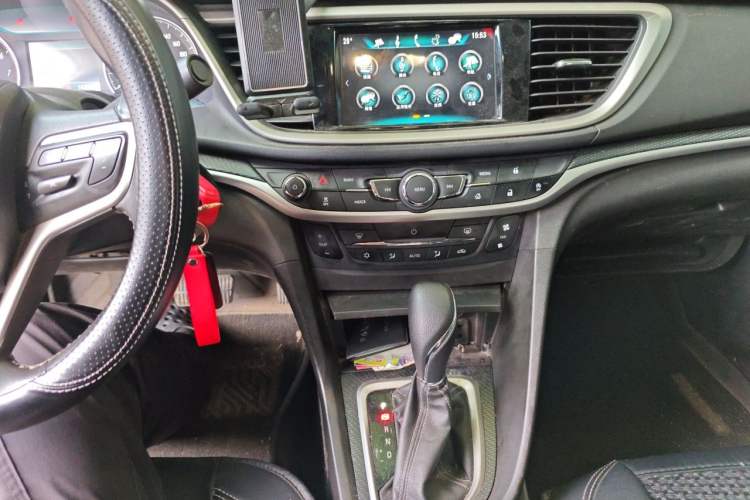 Used Buick GT 2019 18T Automatic Connected Elite Model China VI Standard Audio And AC Panel