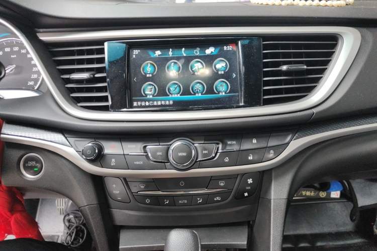 Used Buick GT 2019 18T Automatic Connected Elite Model China V Standard Audio And AC Panel