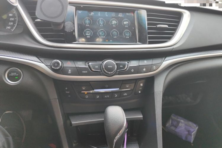 Used Buick GT 2019 18T Automatic Connected Elite Model China V Standard Audio And AC Panel