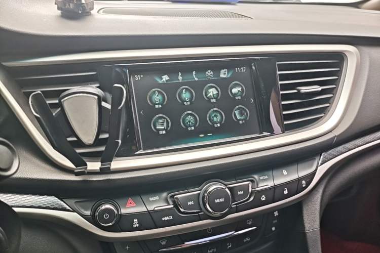 Used Buick GT 2019 18T Automatic Connected Elite Model China VI Standard Audio And AC Panel