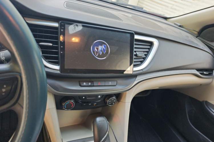Used Buick GT 2019 15T Dual-Clutch Advanced Version China VI Standard Audio And AC Panel