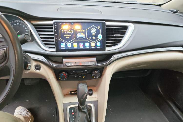 Used Buick GT 2019 15T Dual-Clutch Advanced Version China VI Standard Audio And AC Panel