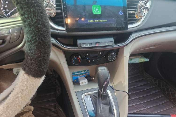 Used Buick GT 2019 15T Dual-Clutch Advanced Version China VI Standard Audio And AC Panel