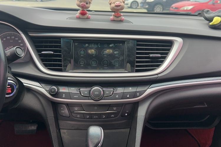 Used Buick GT 2019 18T Automatic Connected Elite Model China V Standard Audio And AC Panel